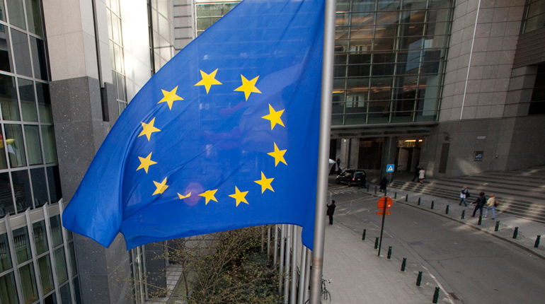 A new EC proposal on benchmarks is important – it seeks to regulate oil and gas price assessments widely referenced in physical gas supply contracts. (European Parliament)