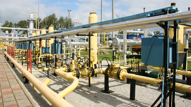As North America moves into the 2014-2015 gas withdrawal season, its storage situation remains vulnerable to adverse weather conditions. (PA)