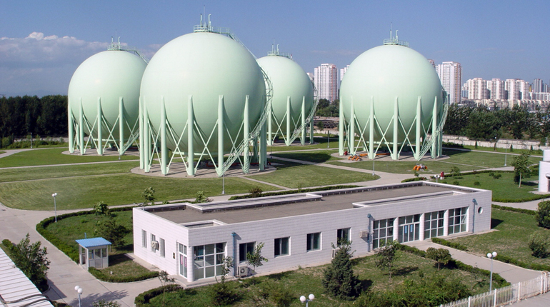 A gas storage facility in China. The country’s storage capability covers just 2% of its annual usage. (Beijing Gas Group)