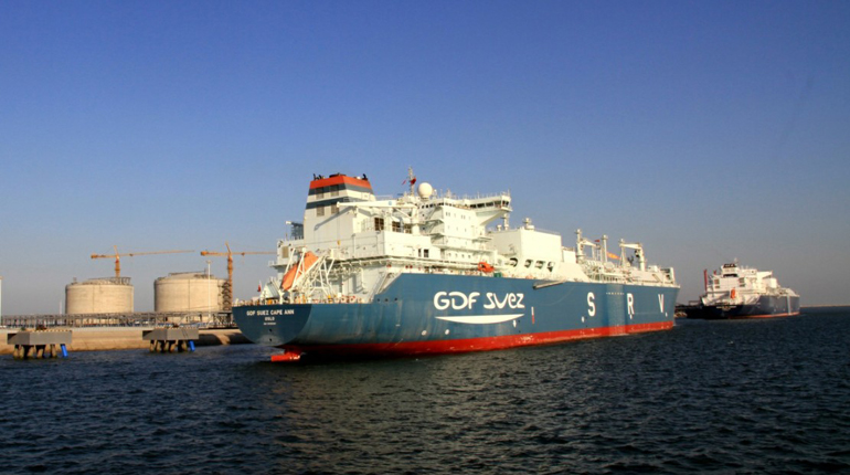 A tanker at CNOOC's Tianjin LNG terminal. Big players' term imports are expensive in comparison with the tumbling price of spot LNG cargoes. (CNOOC Tianjin LNG)