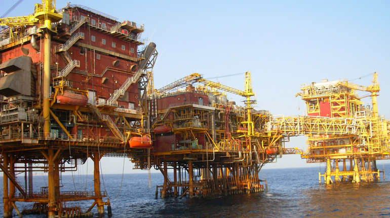 A rig off India’s coast. Production in the country’s deepwater blocks could be jeopardised by tariff cuts. (ONGC)