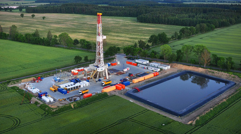 A shale rig in Poland. Despite its initial promise, the sector has failed to take off in the country. (3legs Resources)