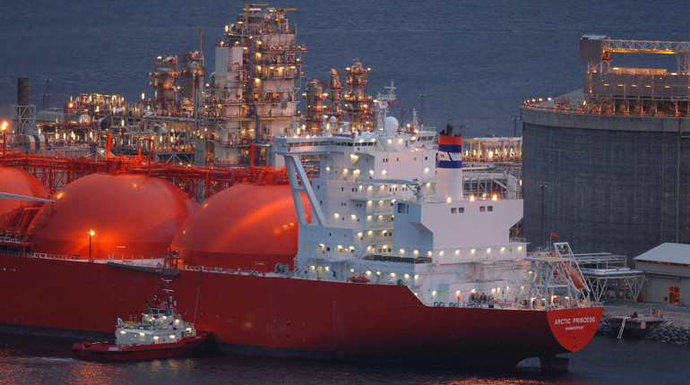 An LNG carrier at Norway’s Snohvit plant. The industry is struggling with new EU laws on LNG trading transparency. (Statoil)