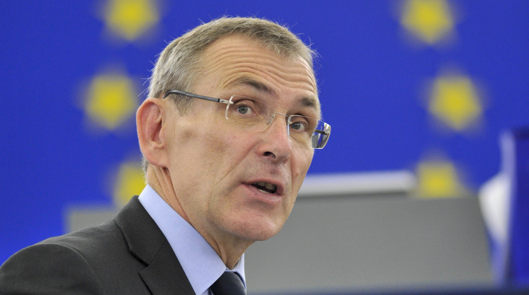 Former EU energy commissioner Andris Piebalgs. (EP)
