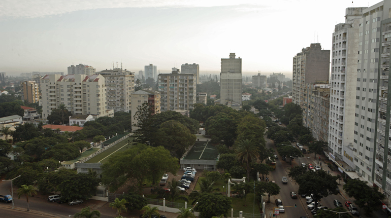 Maputo, Mozambique. The country is moving forward with Eni’s Coral LNG project. (John Hogg/World Bank)