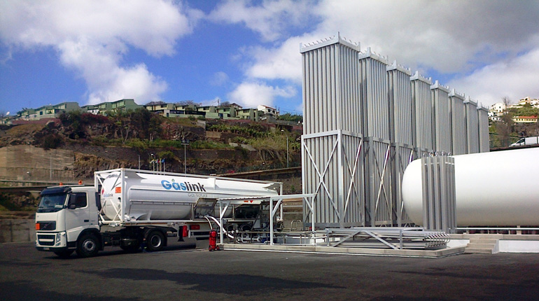LNG can be transported using ISO containers such as this one, but larger volumes are more economic. (Chart)
