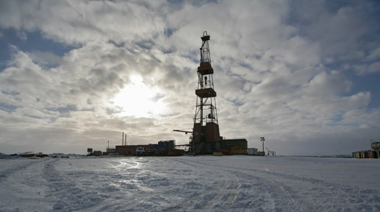Sunrise at a Rosneft rig in the Severnaya archipelago, northern Russia. (Rosneft)