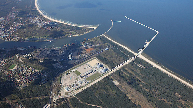 Bird's eye view of Świnoujście LNG terminal
