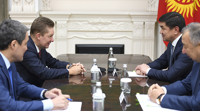 Alexei Miller with Kyrgyz Prime Minister Mukhammedkalyi Abylgaziev