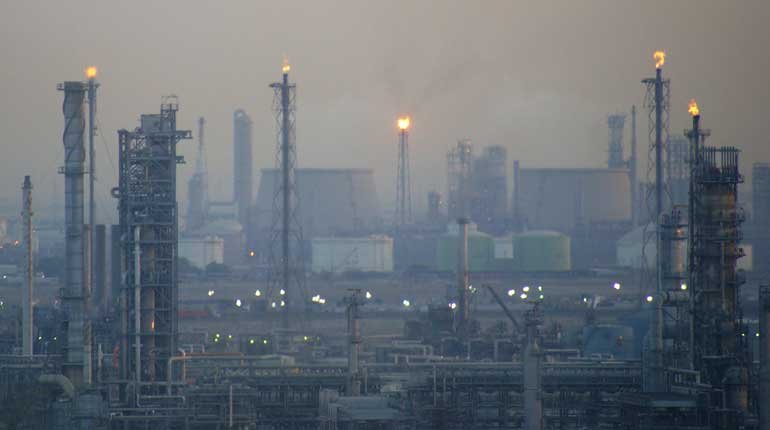 Oil refineries in Kuwait
