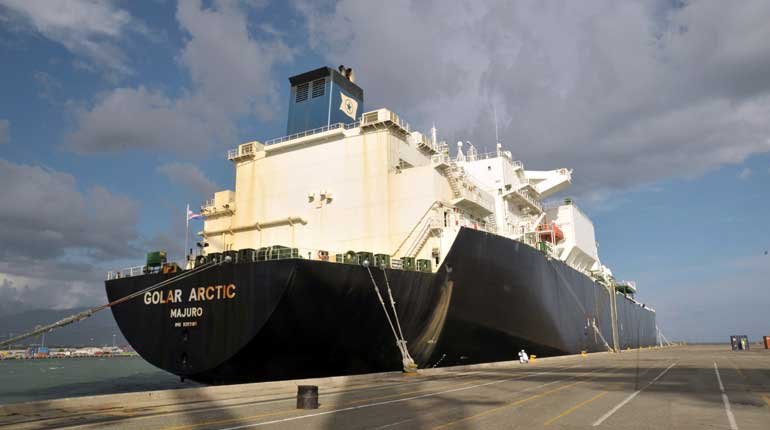 The Golar Arctic FSU in Jamaica 2016