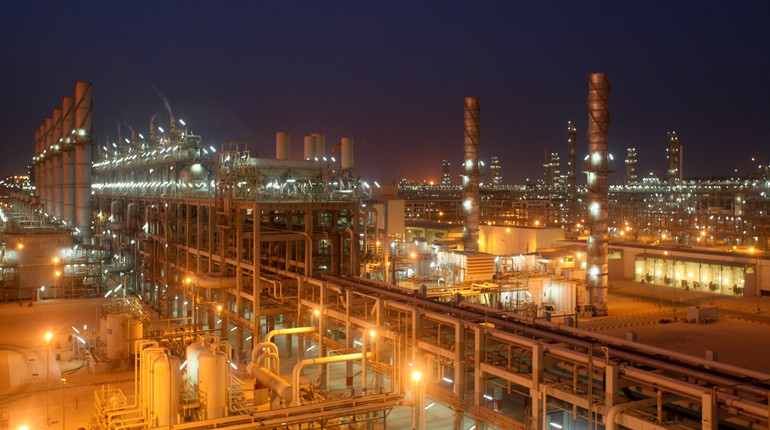 The Excelerate FSRU at Bahía Blanca