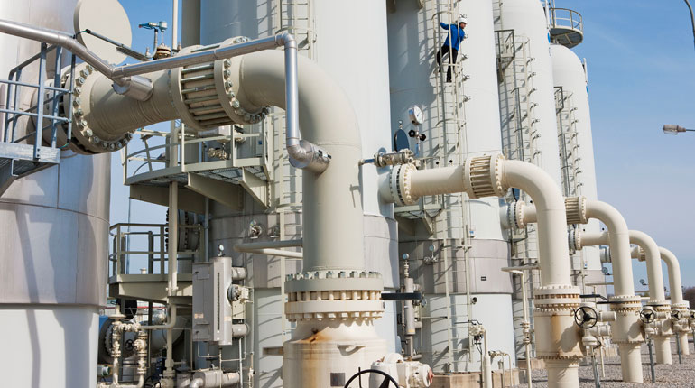 A photo of an OMV gas plant.