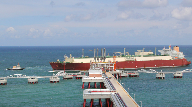 SNOC will moor an FSRU outside Hamriyah port.