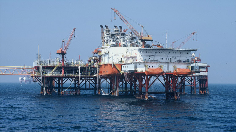 The Meridian Spirit loading a cargo for India’s Gail at Sabine Pass LNG